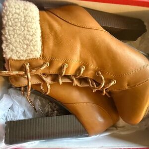 Shoe Dazzle Tan Heeled Boots with Faux Fur